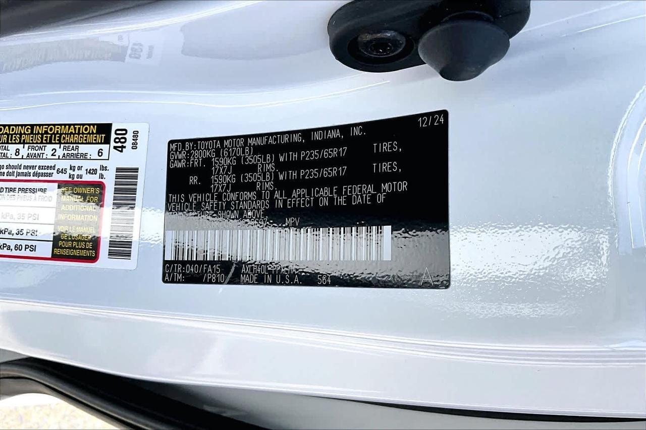 2025 Toyota Sienna LE Folsom CA