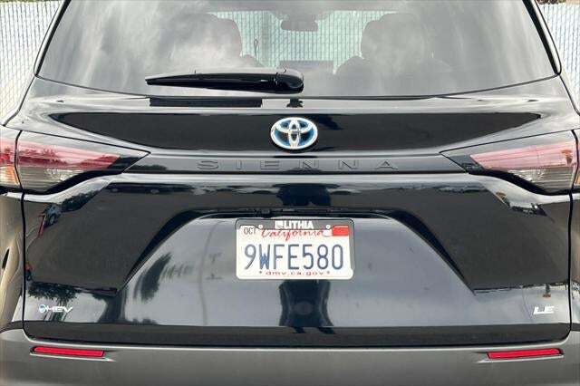 2025 Toyota Sienna LE Roseville CA