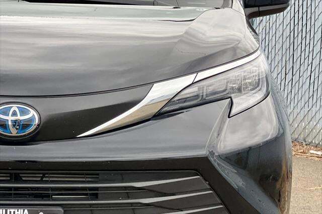 2025 Toyota Sienna LE Roseville CA