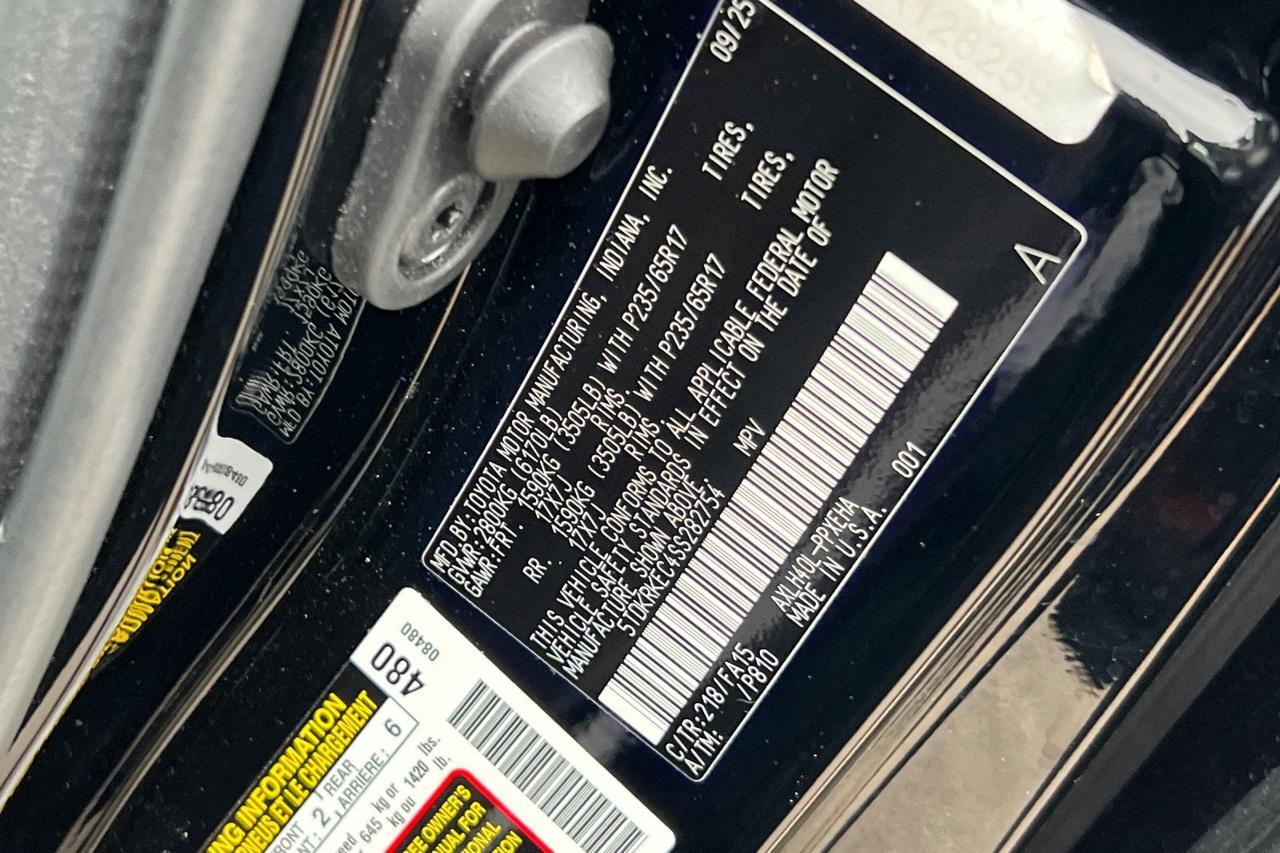 2025 Toyota Sienna LE Roseville CA