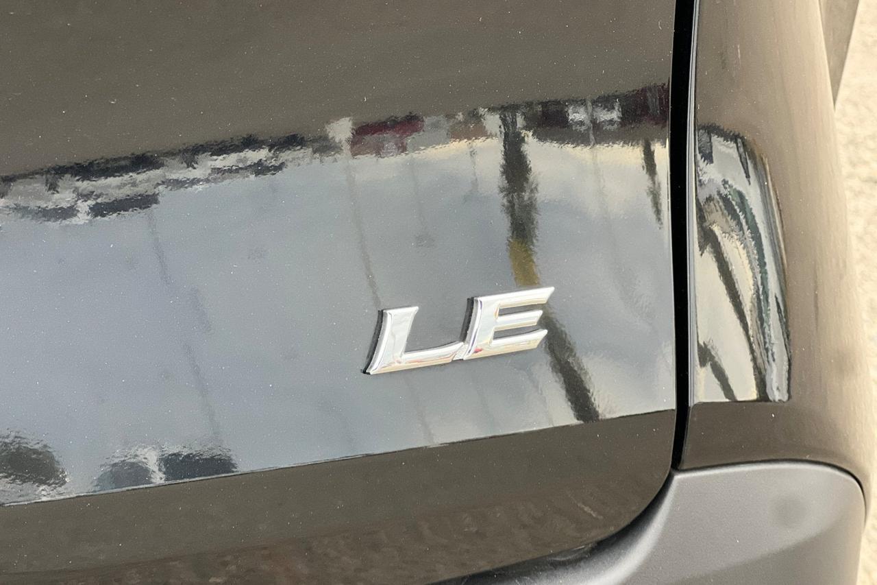 2025 Toyota Sienna LE Roseville CA