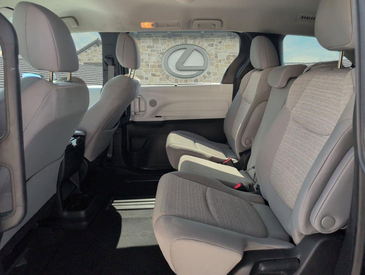 2025 Toyota Sienna LE San Antonio TX