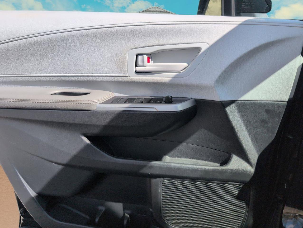 2025 Toyota Sienna LE San Antonio TX