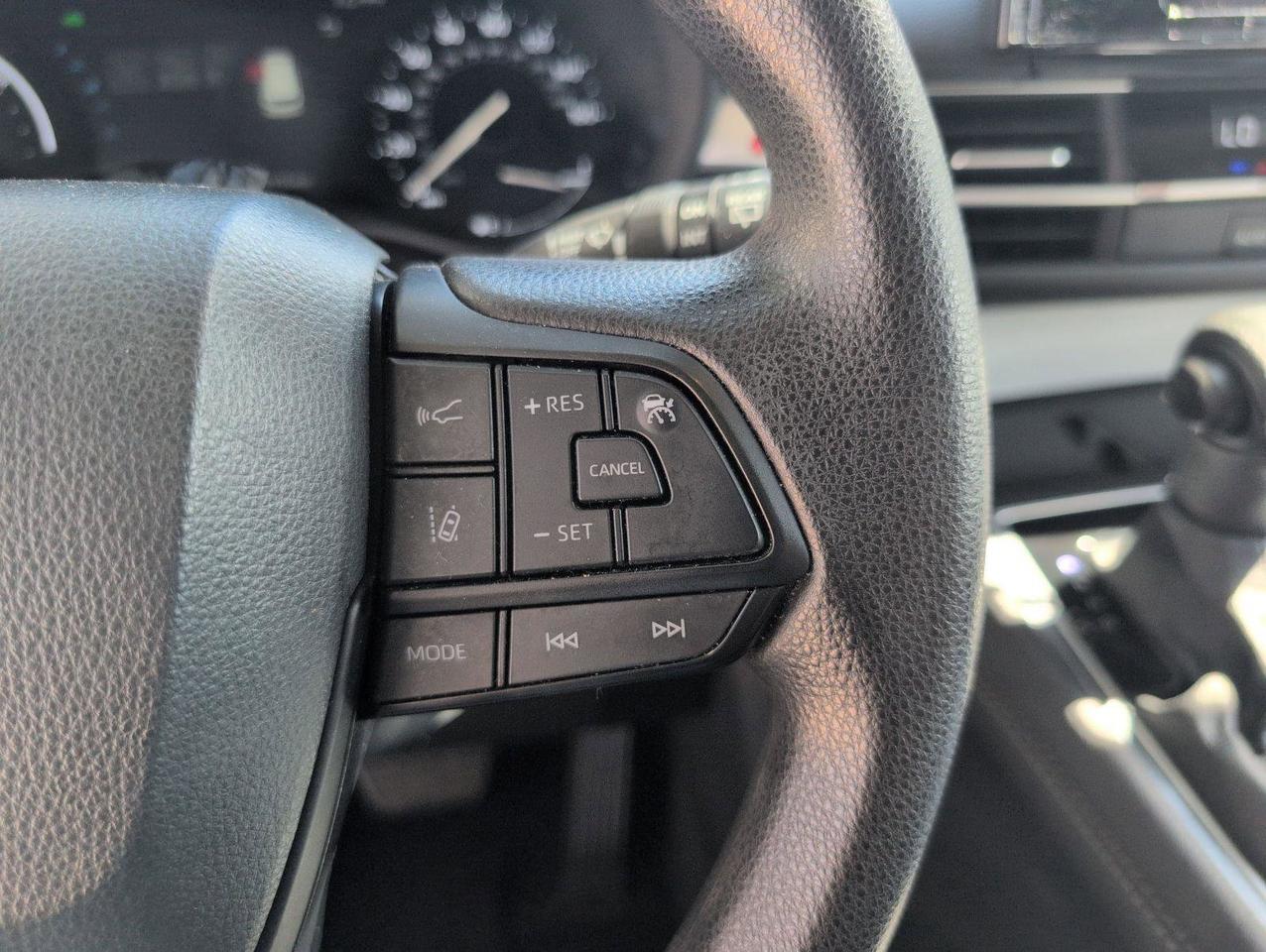 2025 Toyota Sienna LE San Antonio TX