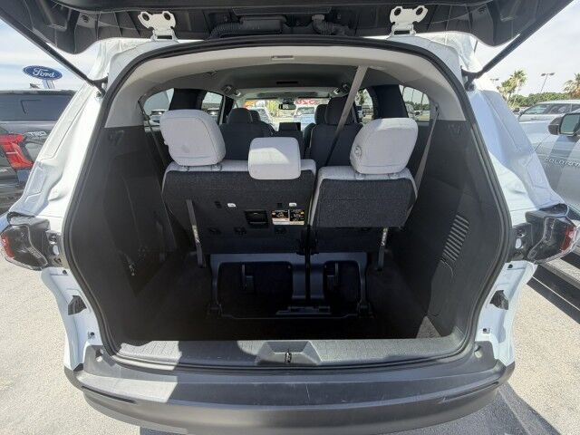 2025 Toyota Sienna LE Yuma AZ