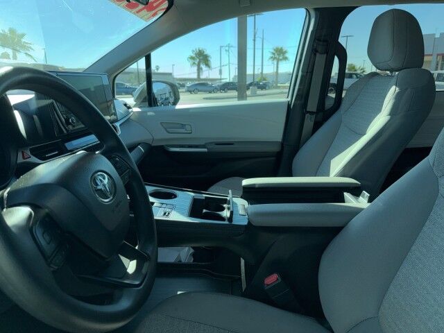 2025 Toyota Sienna LE Yuma AZ