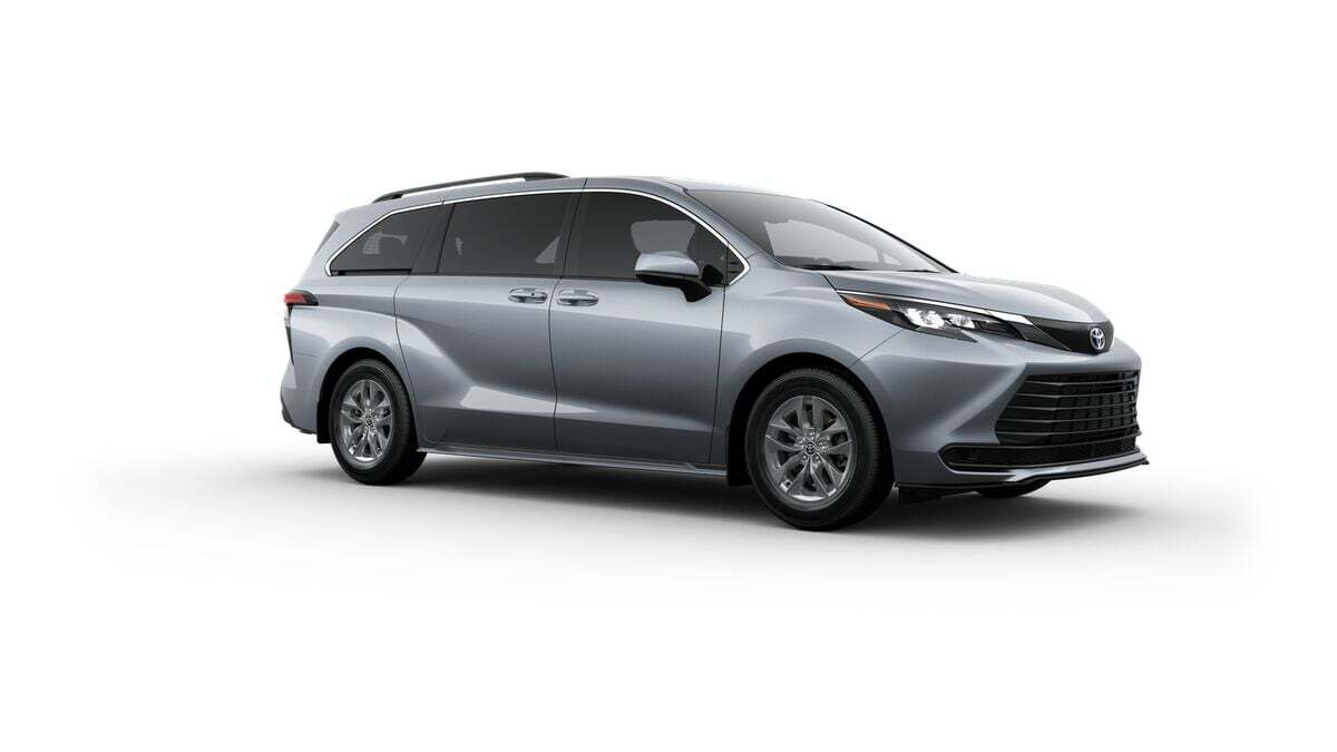 2025 Toyota Sienna LE Stafford VA