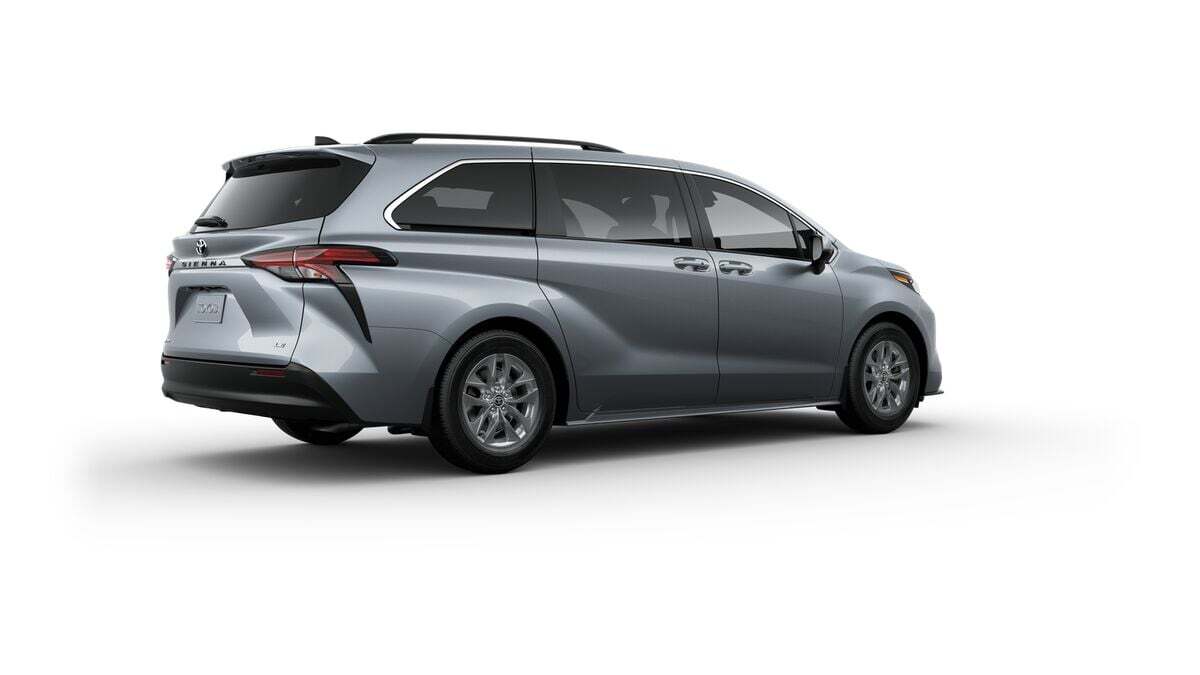 2025 Toyota Sienna LE Stafford VA