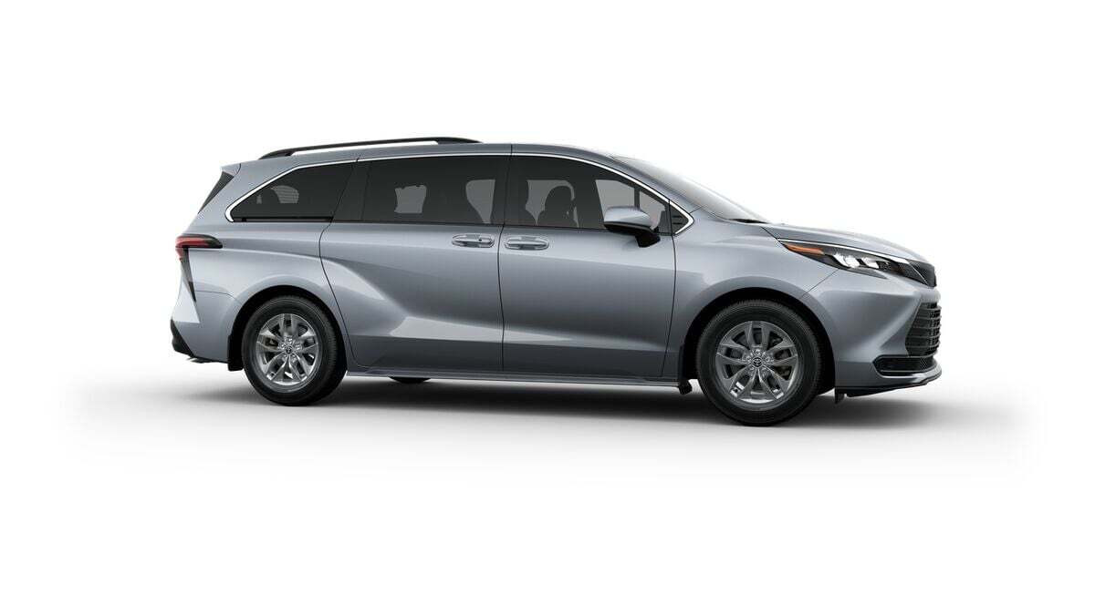 2025 Toyota Sienna LE Stafford VA