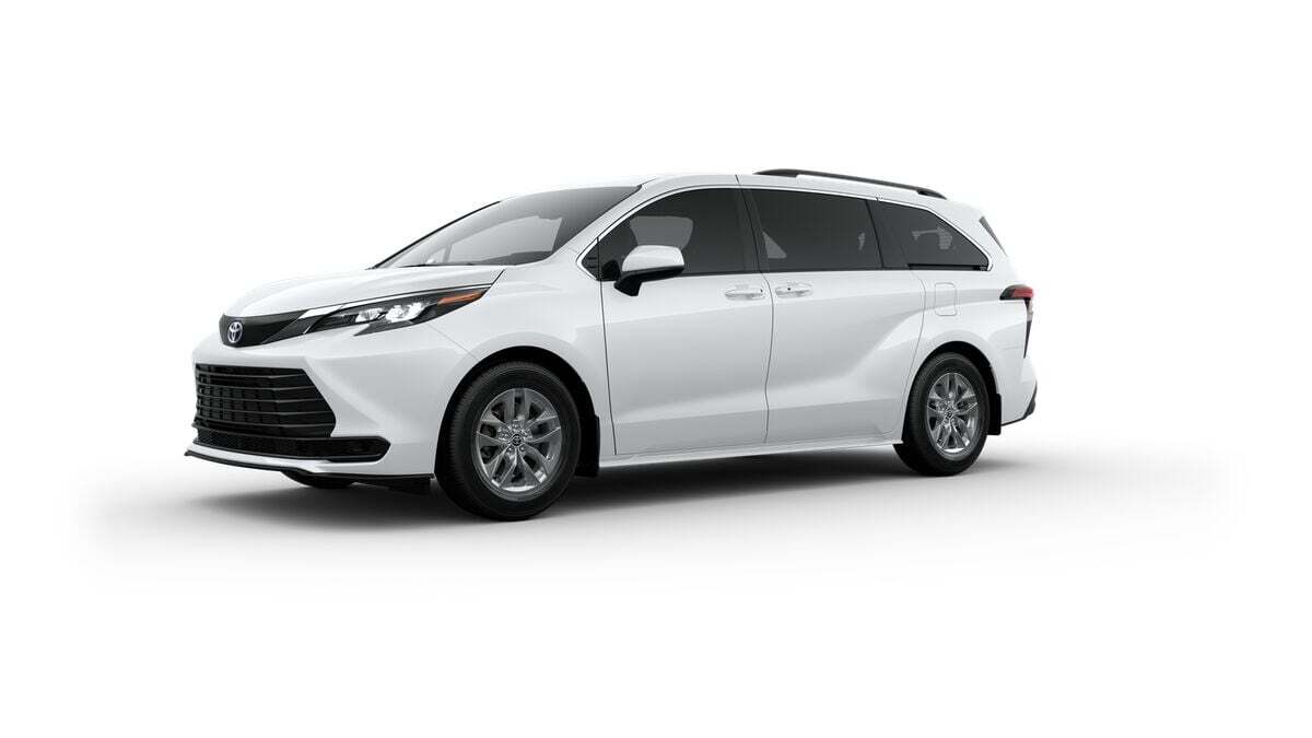 2025 Toyota Sienna LE Laurel MD