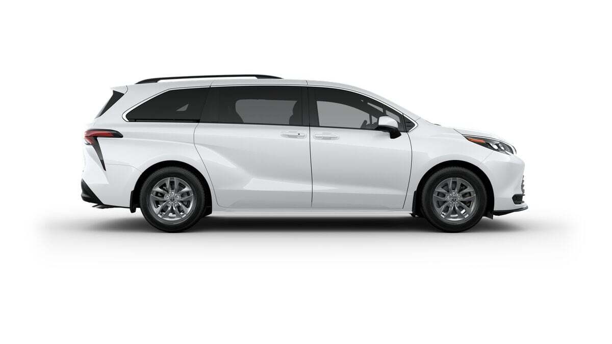 2025 Toyota Sienna LE Laurel MD
