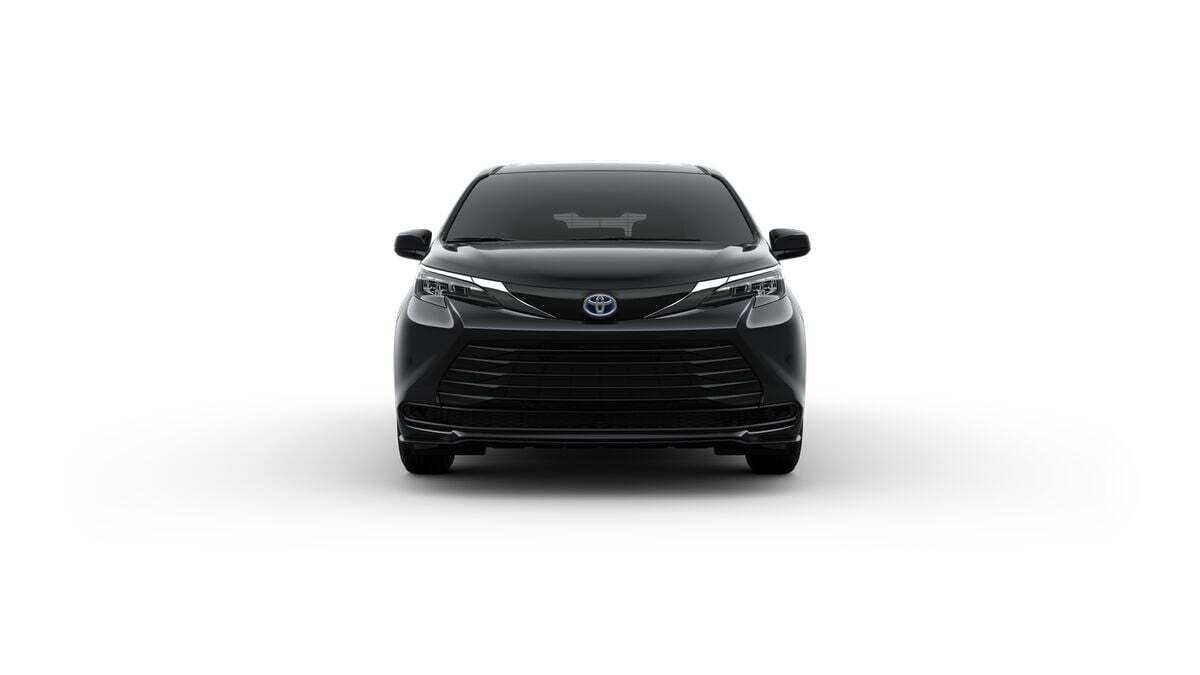 2025 Toyota Sienna LE Laurel MD