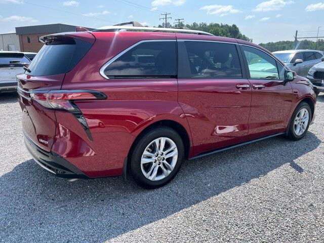 2025 Toyota Sienna Limited Hybrid AWD Ashland VA