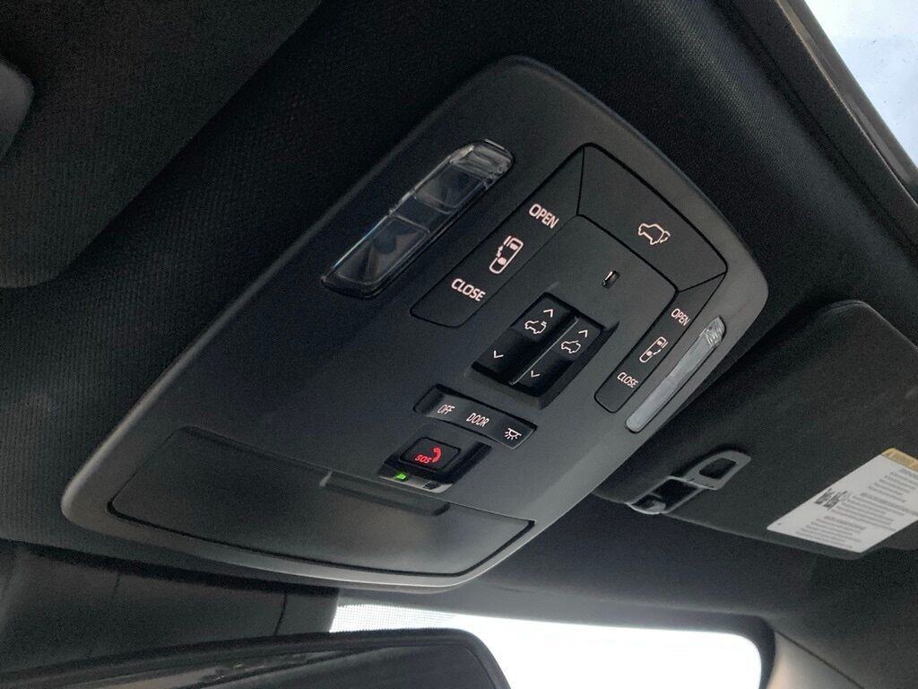 2025 Toyota Sienna Limited San Antonio TX