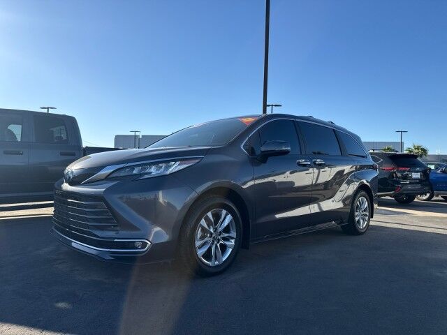 2025 Toyota Sienna Limited Yuma AZ