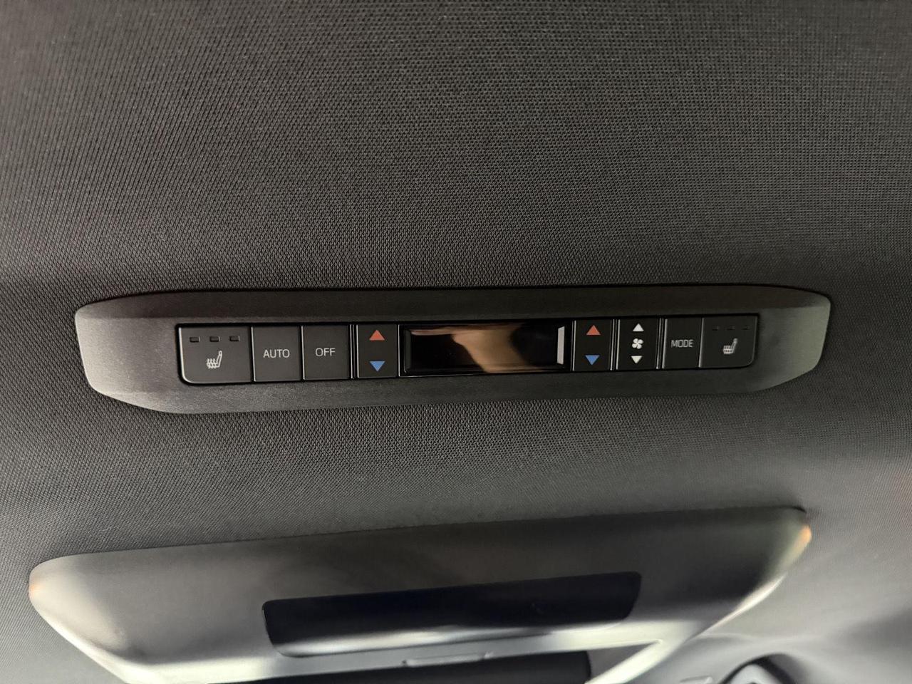 2025 Toyota Sienna Platinum 7-Passenger Annapolis MD