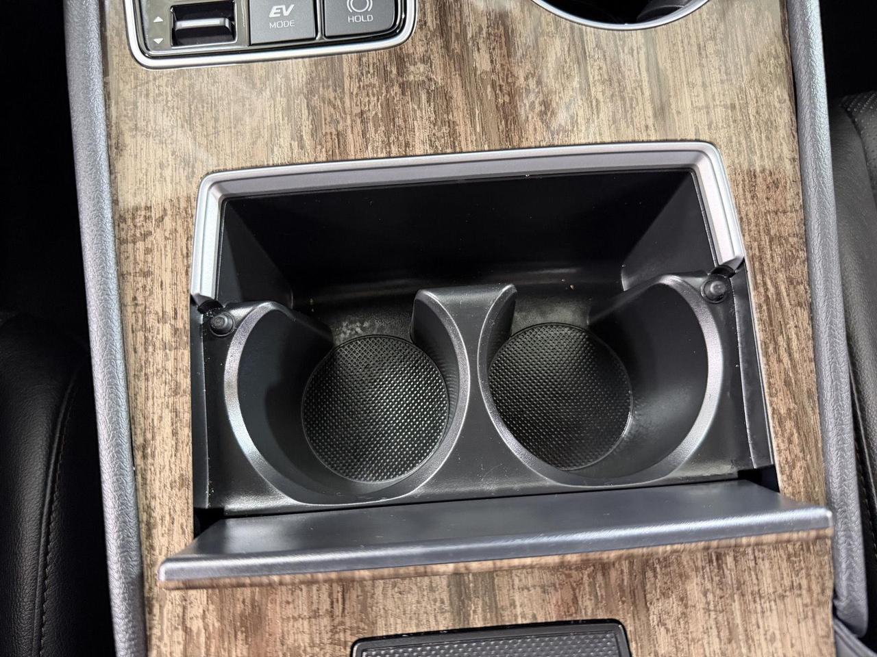 2025 Toyota Sienna Platinum 7-Passenger Annapolis MD