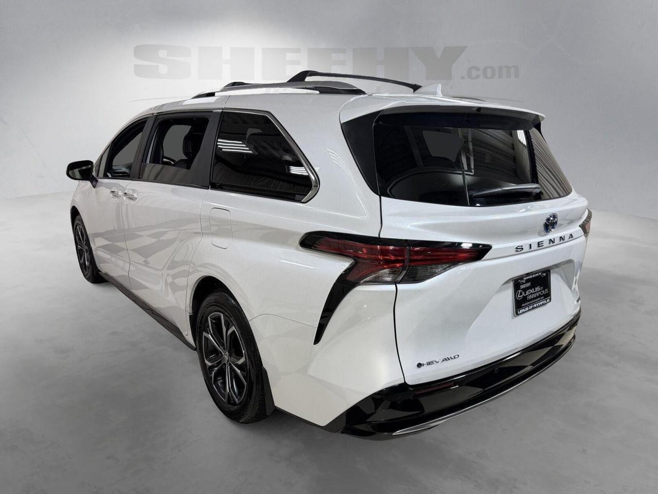 2025 Toyota Sienna Platinum 7-Passenger Annapolis MD