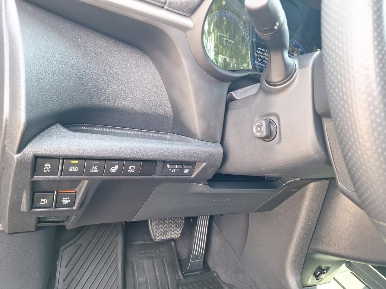 2025 Toyota Sienna Platinum Hurst TX