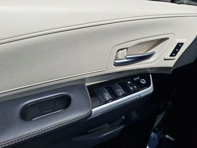 2025 Toyota Sienna Platinum Hurst TX