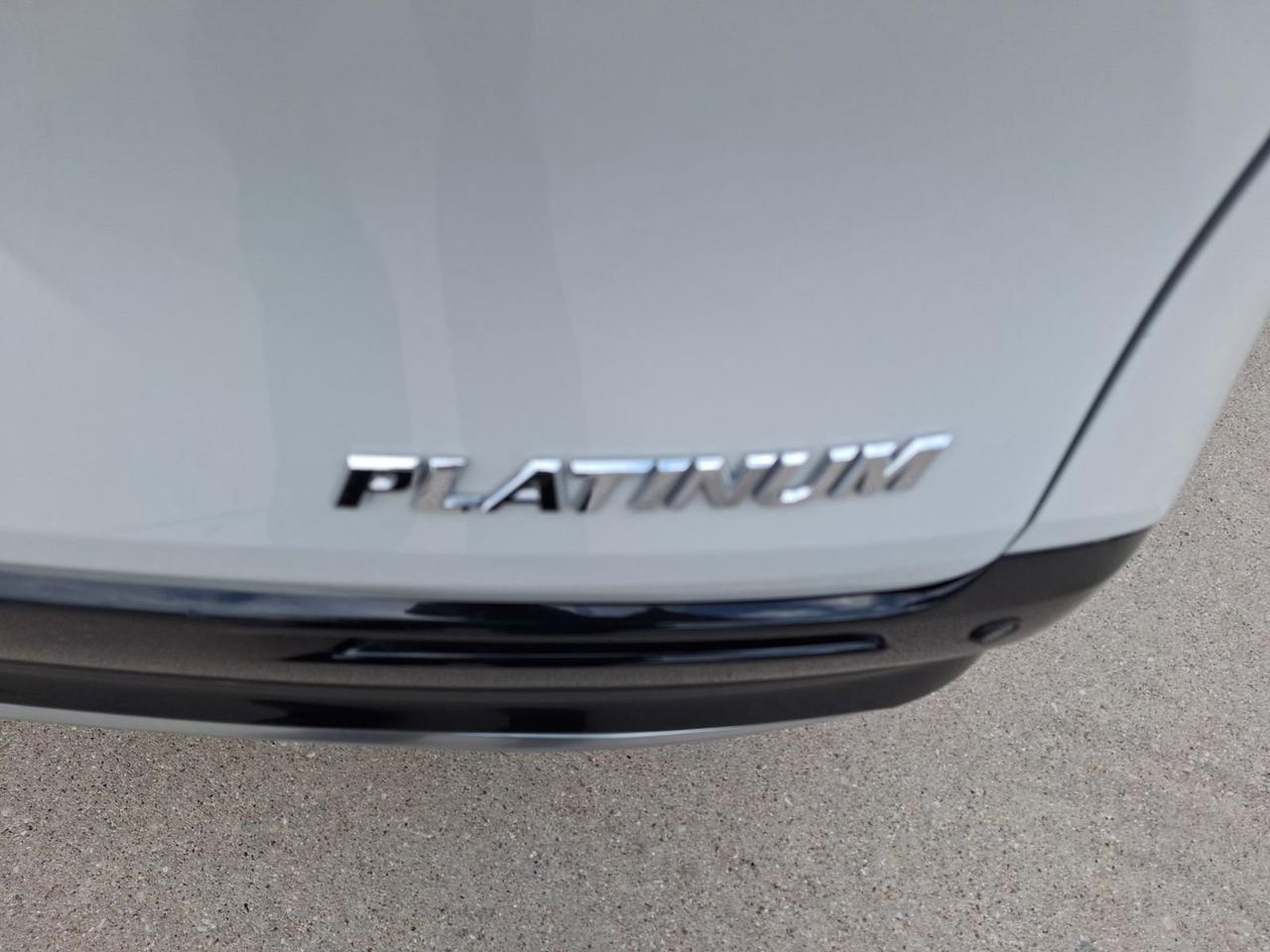2025 Toyota Sienna Platinum Hurst TX