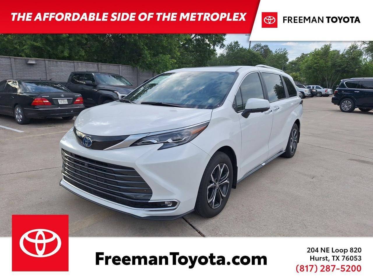 2025 Toyota Sienna Platinum Hurst TX