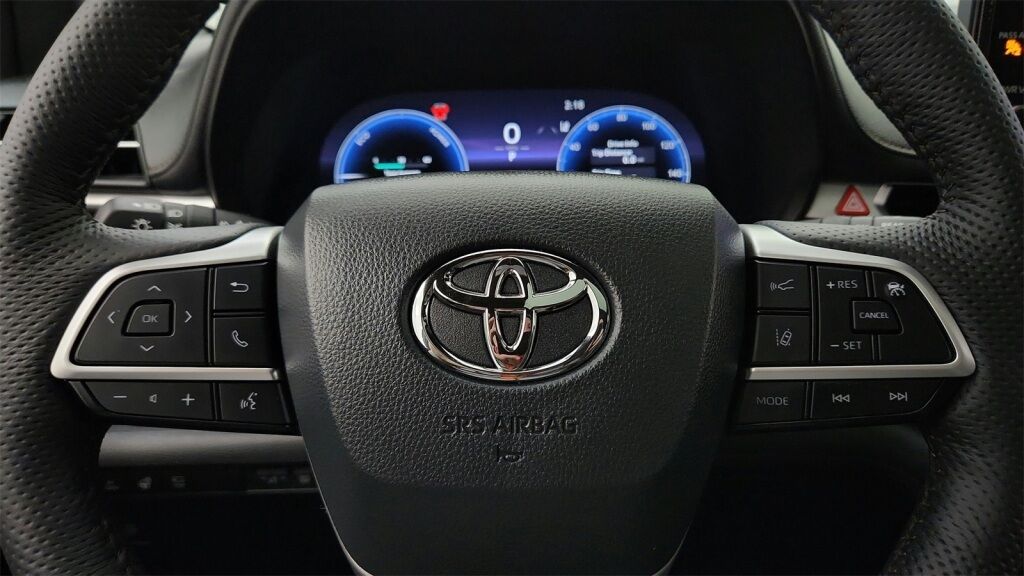 2025 Toyota Sienna Platinum Laurel MD