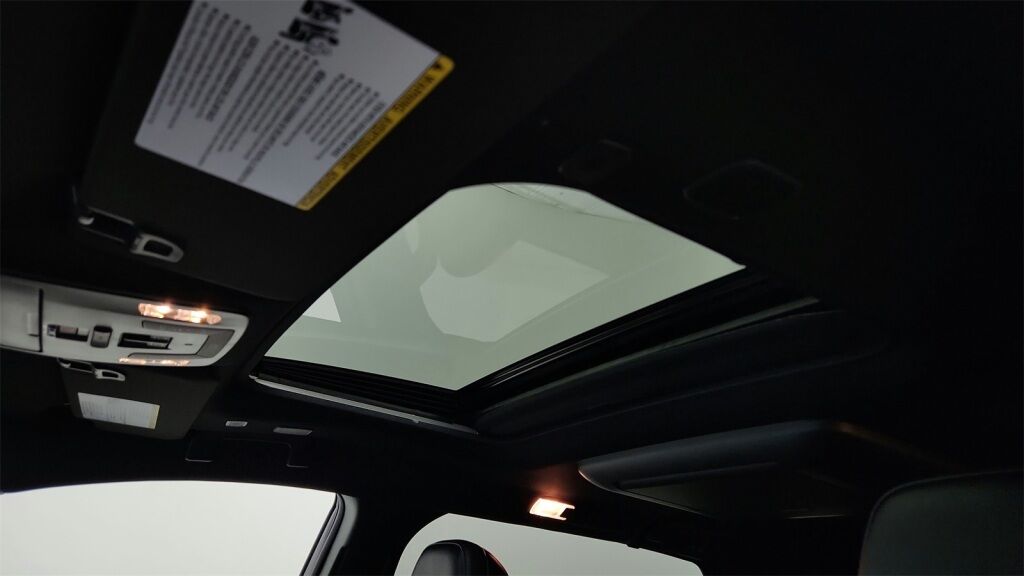 2025 Toyota Sienna Platinum Laurel MD