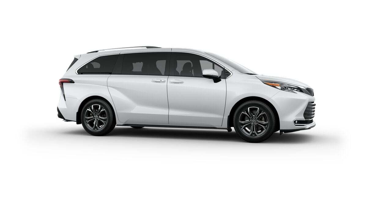 2025 Toyota Sienna Platinum Fredericksburg VA