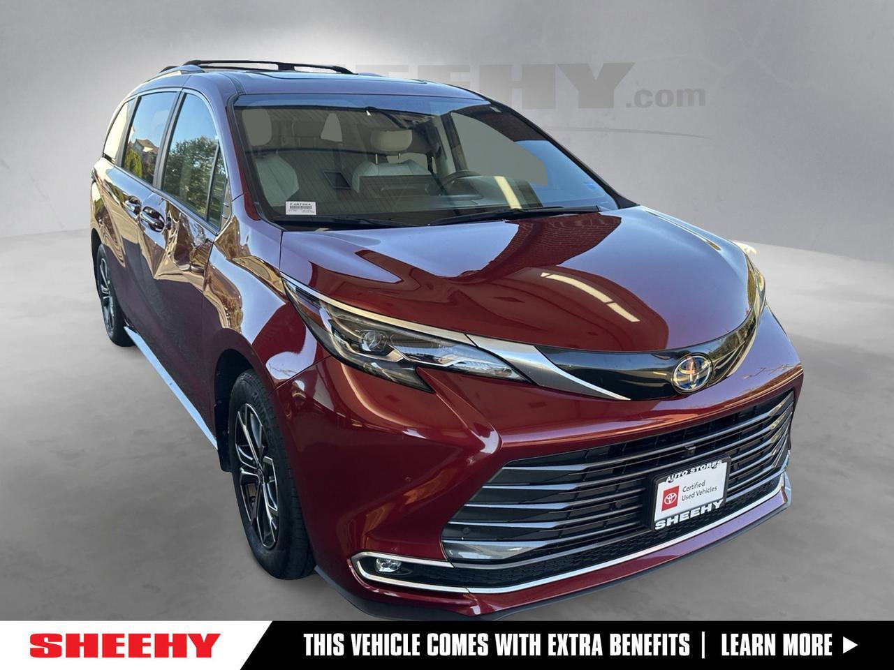 2025 Toyota Sienna Platinum