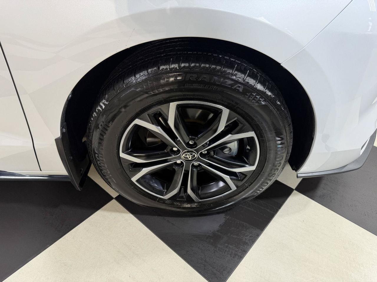 2025 Toyota Sienna Platinum Annapolis MD