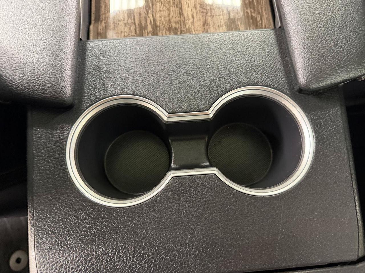 2025 Toyota Sienna Platinum Annapolis MD