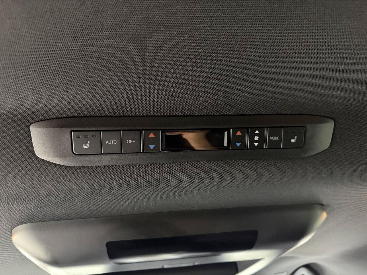 2025 Toyota Sienna Platinum Annapolis MD