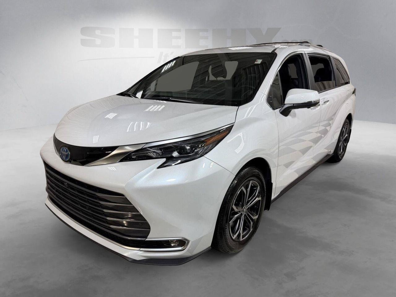 2025 Toyota Sienna Platinum Annapolis MD