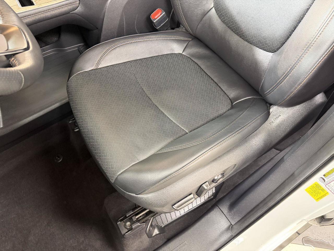 2025 Toyota Sienna Platinum Annapolis MD