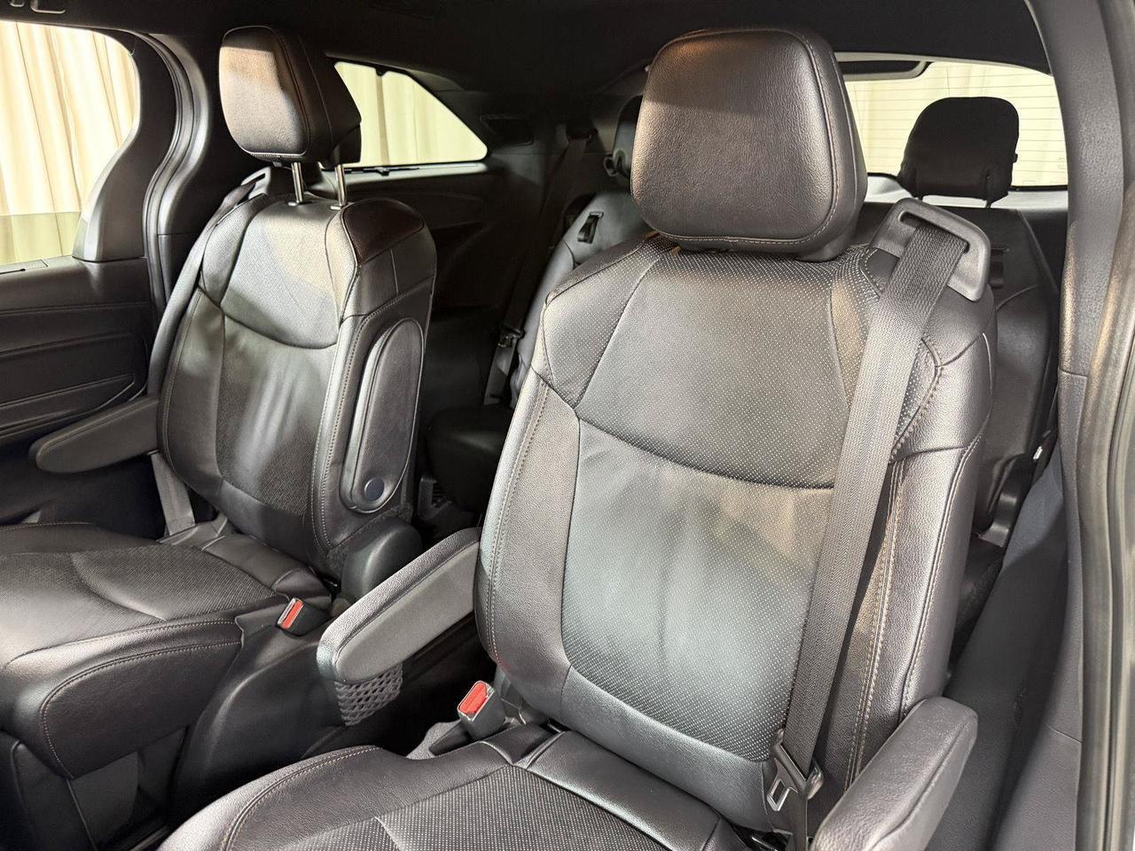 2025 Toyota Sienna Platinum Annapolis MD