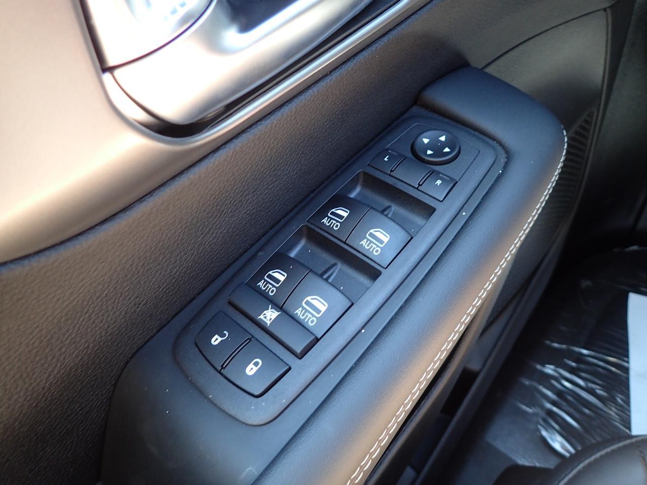 2025 Toyota Sienna Touring Plus Anaheim CA