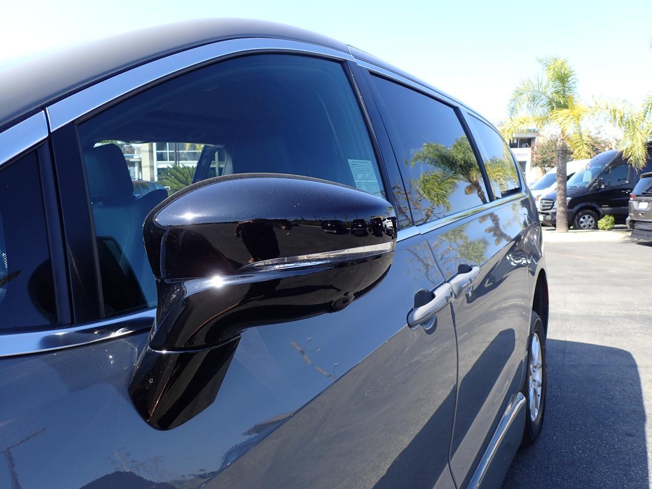 2025 Toyota Sienna Touring Plus Anaheim CA