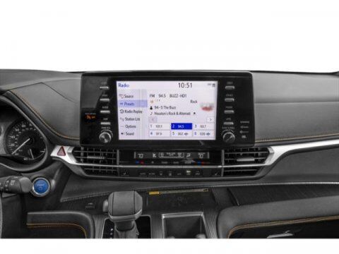 2025 Toyota Sienna Woodland Edition Hurst TX