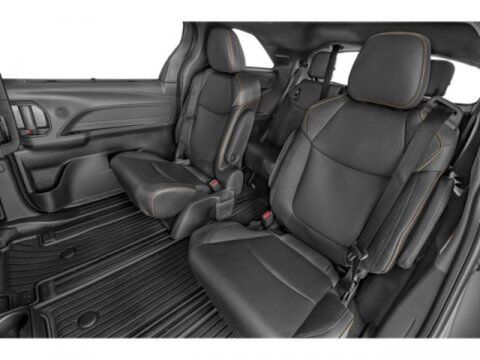2025 Toyota Sienna Woodland Edition Hurst TX