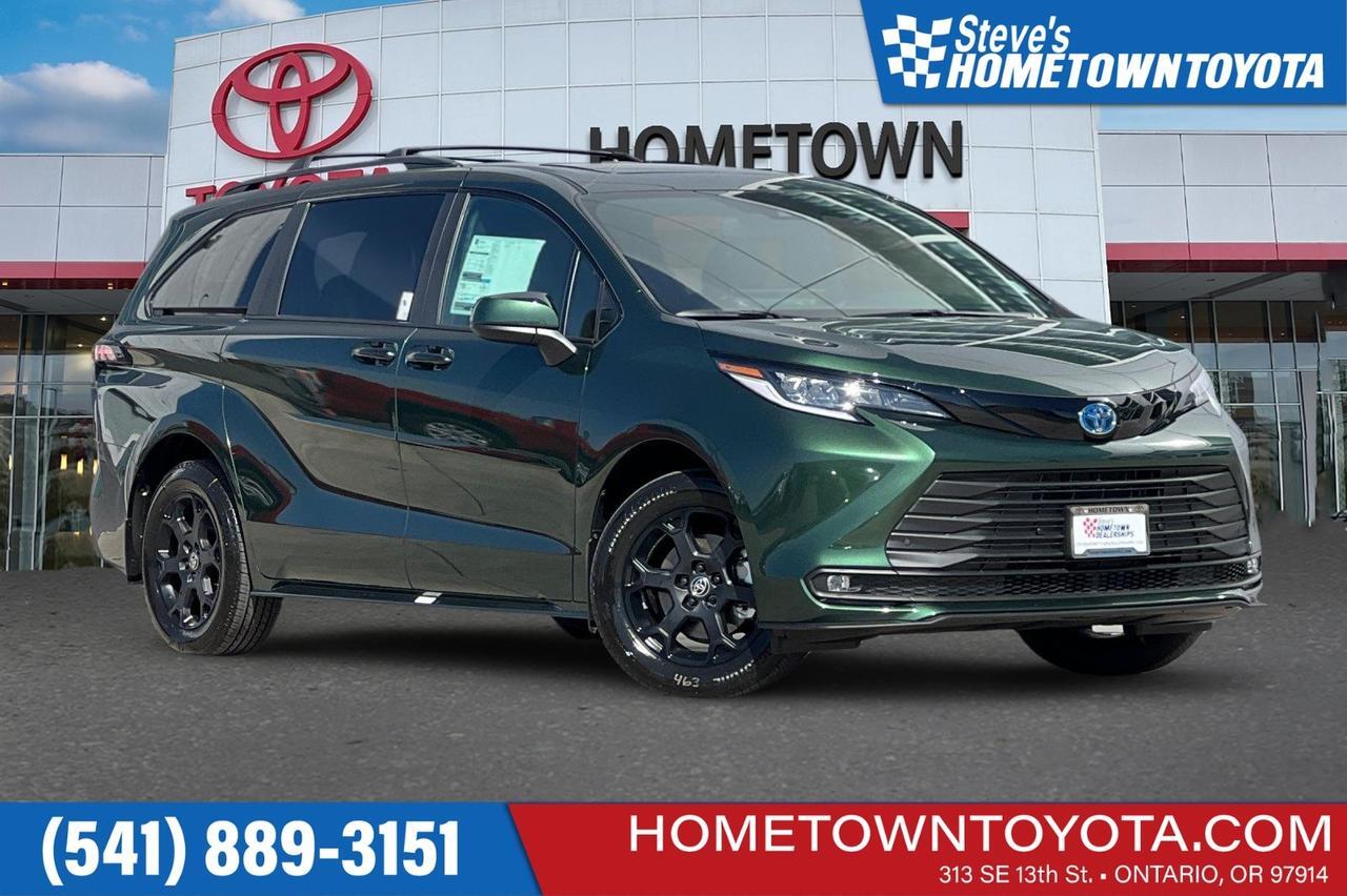 2025 Toyota Sienna Woodland Edition Ontario OR
