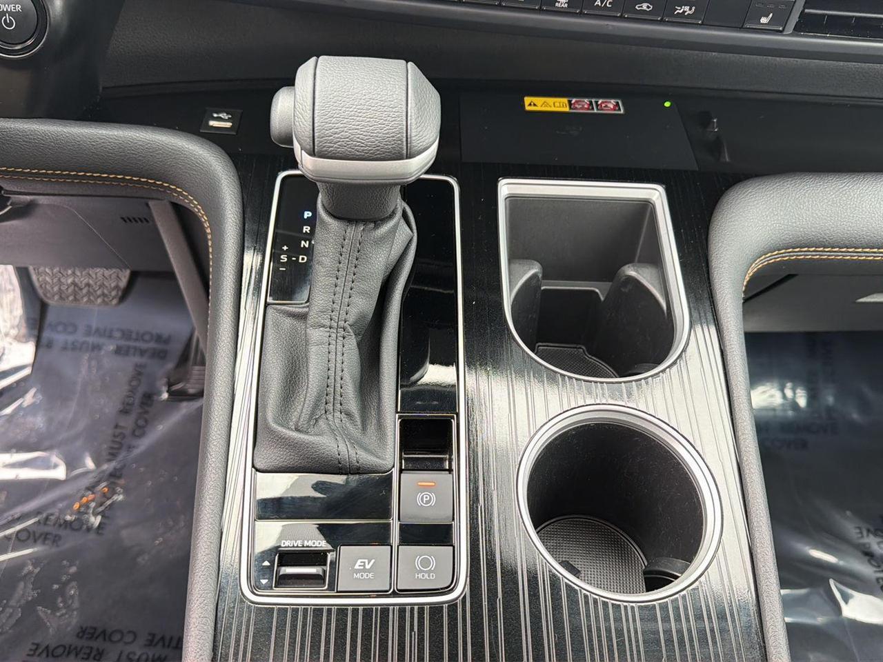 2025 Toyota Sienna Woodland Edition Gaithersburg MD