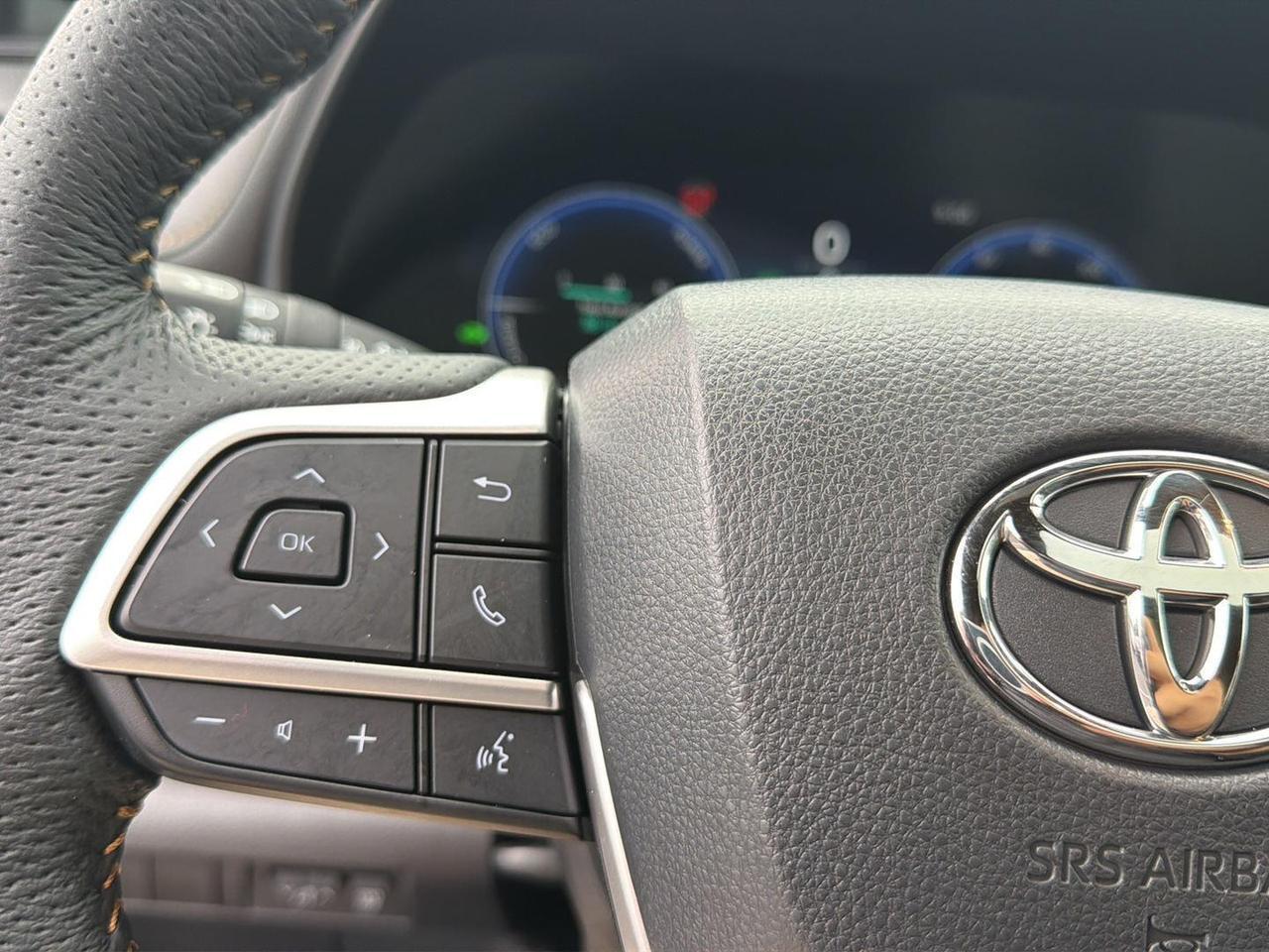 2025 Toyota Sienna Woodland Edition Gaithersburg MD