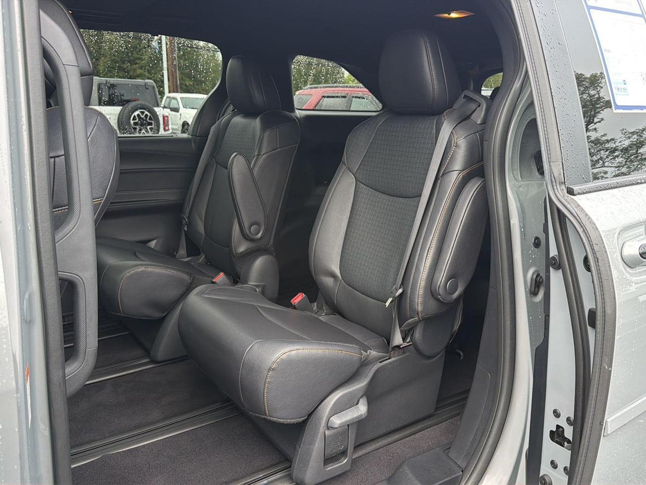 2025 Toyota Sienna Woodland Edition Gaithersburg MD