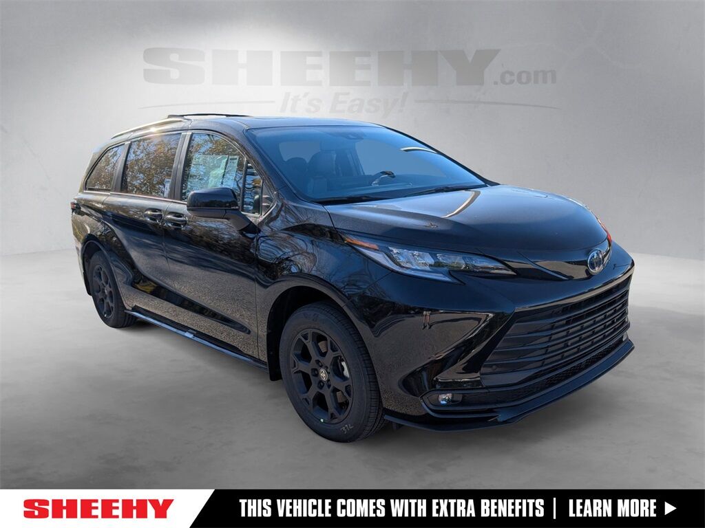 2025 Toyota Sienna Woodland Edition
