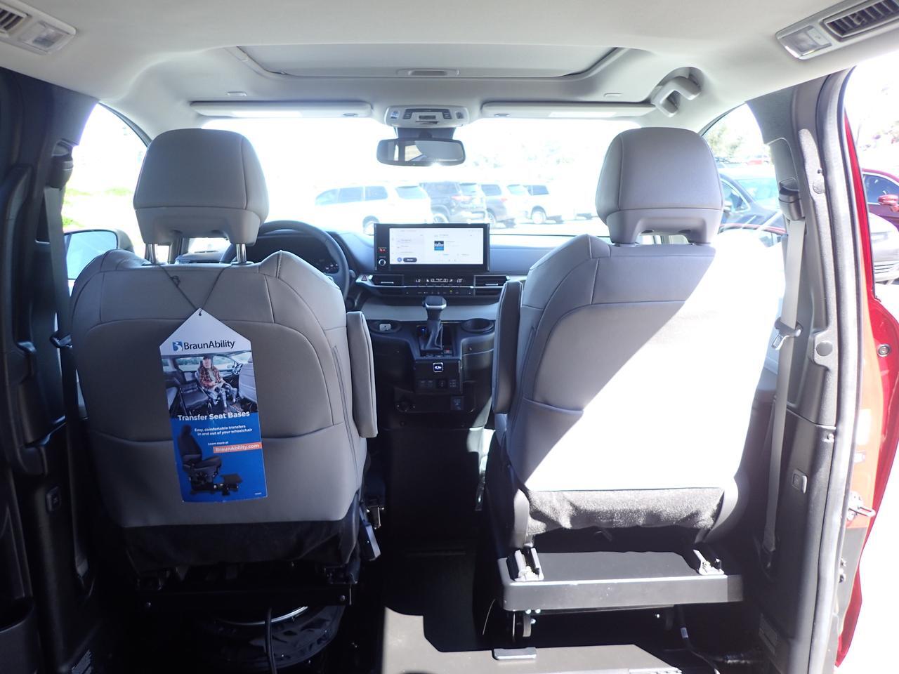 2025 Toyota Sienna XLE+ Anaheim CA