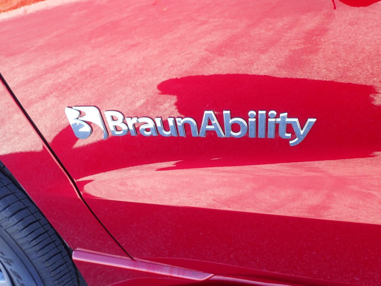 2025 Toyota Sienna XLE+ Anaheim CA