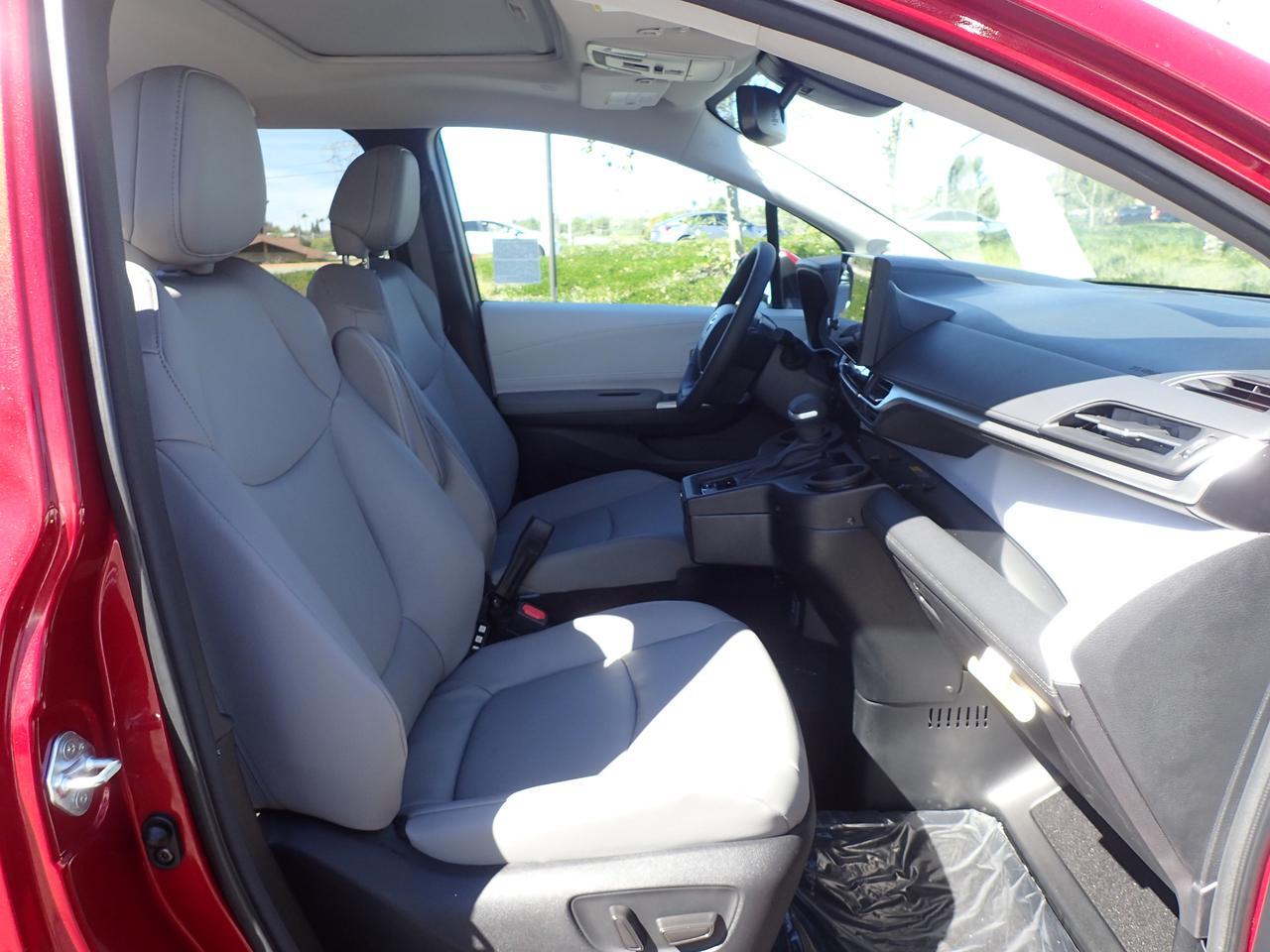 2025 Toyota Sienna XLE+ Anaheim CA