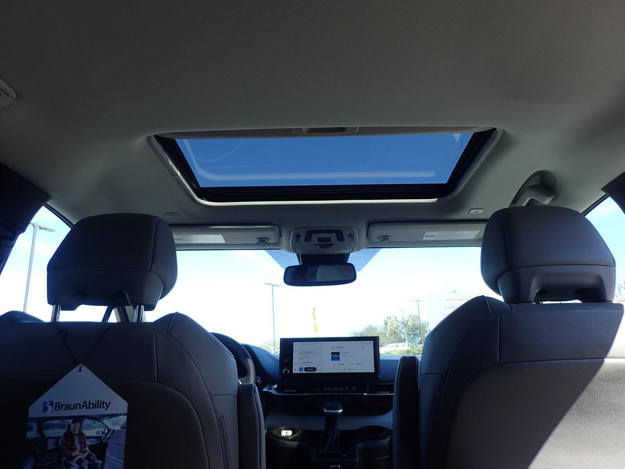 2025 Toyota Sienna XLE+ Anaheim CA