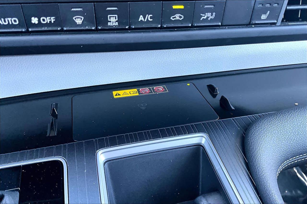 2025 Toyota Sienna XLE Folsom CA